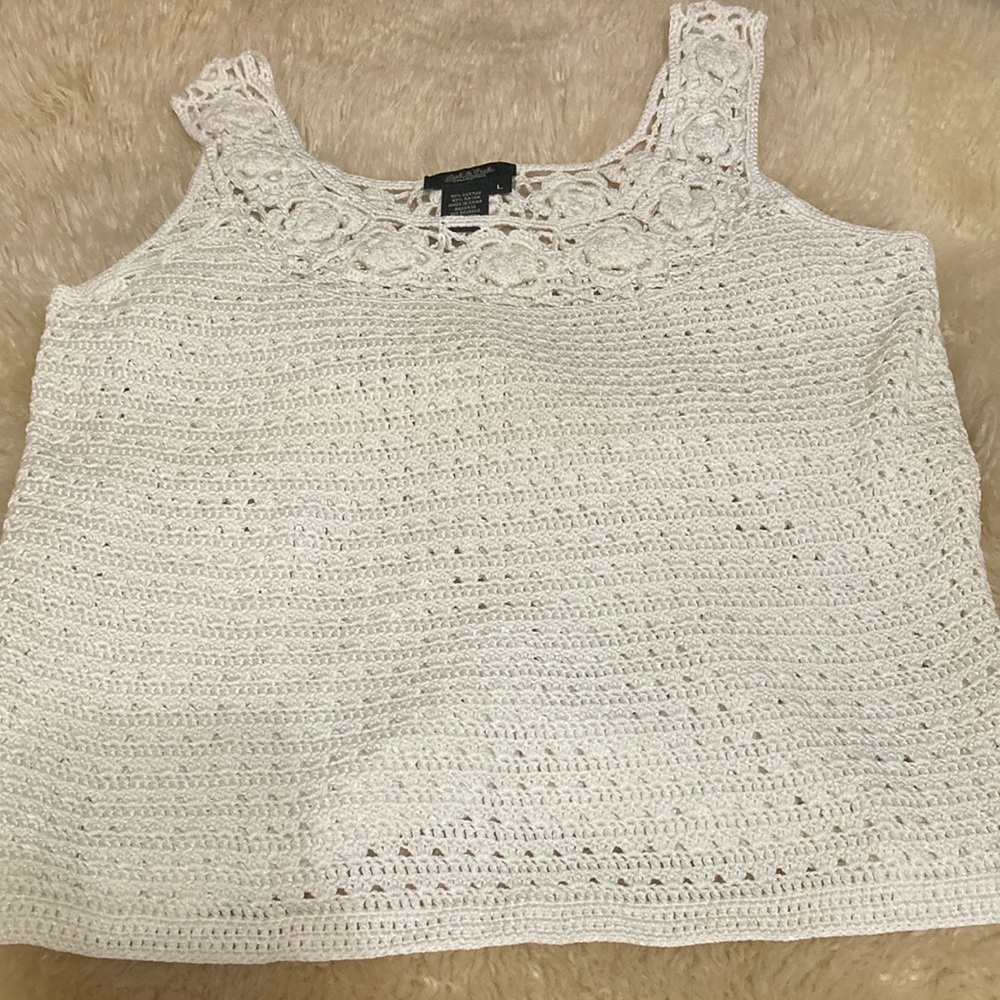 Peck and Peck crochet tank size L